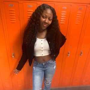 Meet your Posher, Kierra